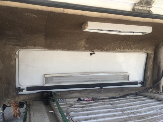 ขายหลังคาแครี่บอย ใส่รถกระบะหัวเดียว เปิด3ด้าน ฝาท้ายเต็ม มีไฟ กลางหลังคา ฝาซ้าย ขวา ราคา6000บาท ดูของพระราม2 089 0211090 Id champ_rama2