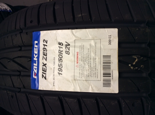 Falken ze912 195/50/55 15ไทยขอบ15 ชุดละ 6500 ด่วนนน
