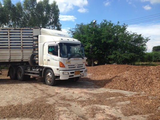 หัวลาก NGV 260 แรง ปี 55  หัวลากพร้อมหาง 12 เมตร  ราคา  2,000,000 บาท