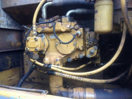 ขายรถแบคโฮ CAT 320 C ไฟฟ้าครบ 14,000ชม. เล่มทะเบียนรถสวยพร้อมใช้ราคา 1,250,000 090-772-3710 090-772-3708 ขายรถแบคโฮ CAT 320 C ไฟฟ้าครบ 14,000ชม. เล่มทะเบียนรถสวยพร้อมใช้ราคา 1,250,000 090-772-3710 090-772-3708