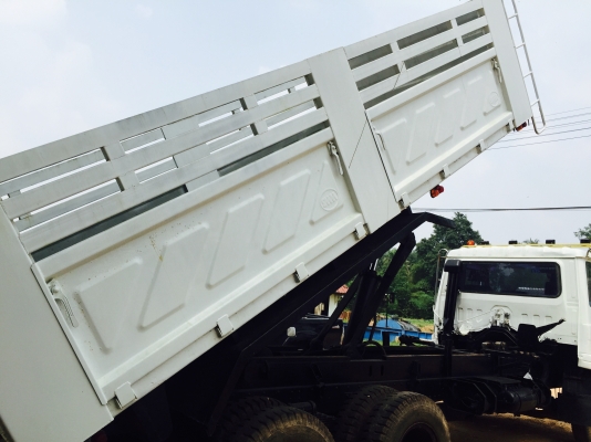 10ล้อดั้ม2เพลาห้างแท้ๆ180แรง..NISSAN UD CWA12M ปี2540..รถสวยเก็บงานสีใหม่ทั้งคัน พร้อมใช้