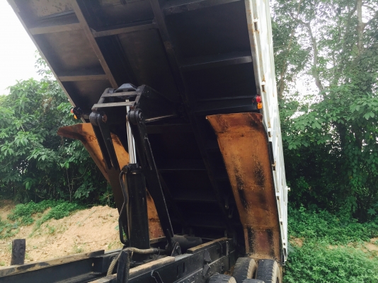 10ล้อดั้ม2เพลาห้างแท้ๆ180แรง..NISSAN UD CWA12M ปี2540..รถสวยเก็บงานสีใหม่ทั้งคัน พร้อมใช้