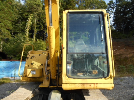 รถขุด Komatsu PC60-7 รถญี่ปุ่น สนใจโทร. 080-6565422 (หนิง)