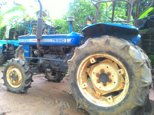 ขายรถไถ ISEKI  TS3110F 2เพลา พวงมาลัยพาวเวอร์ เครื่องยนต์3สูบ 31แรงม้า พร้อมอุปกรณ์ผาน5 ราคา 88,000 เครื่องดี เกียร์ดี ไฮดี รถอยู่ อ.แกลง จ.ระยอง มีรถขนส่งบริการทั่วประเทศไทย สนใจสอบถามได้ 0818618678 id line=0818618678 0899347475  id line=carbonthai   htt