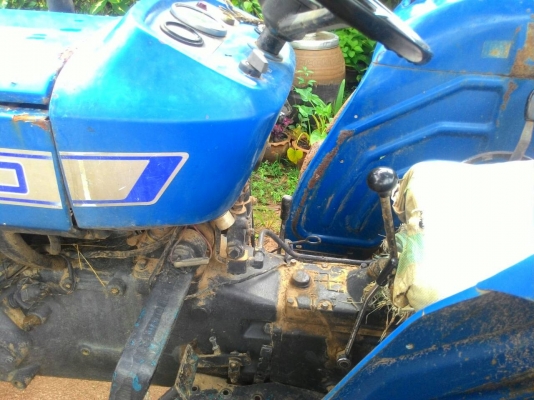 ขายรถไถ ISEKI  TS3110F 2เพลา พวงมาลัยพาวเวอร์ เครื่องยนต์3สูบ 31แรงม้า พร้อมอุปกรณ์ผาน5 ราคา 88,000 เครื่องดี เกียร์ดี ไฮดี รถอยู่ อ.แกลง จ.ระยอง มีรถขนส่งบริการทั่วประเทศไทย สนใจสอบถามได้ 0818618678 id line=0818618678 0899347475  id line=carbonthai   htt