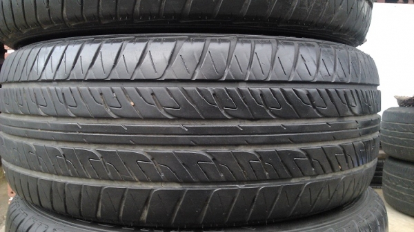 DUNLOP (made in Japan)265 50 18 ปี 3014