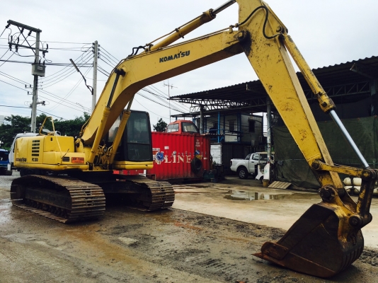 ขายรถแบคโฮ KOMATSU  pc 200-6ไฟฟ้าครบ เล่มทะเบียนรถสวยพร้อมใช้ราคา 950,000 090-772-3710 090-772-3708