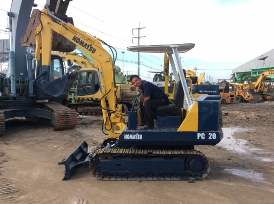 ขายรถแบคโฮ KOMATSU pc 20-5 รถสวยพร้อมใช้ราคาถูก 190,000 090-772-3710 090-772-3708 ขายรถแบคโฮ KOMATSU pc 20-5 รถสวยพร้อมใช้ราคาถูก 190,000 090-772-3710 090-772-3708