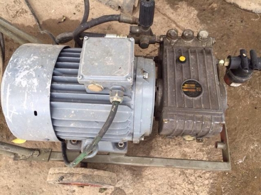 ขายปั๊มน้ำอัดฉีด แรงดันสูง 200 บาร์ ยี่ห้ออินเตอร์ปั๊ม ของประเทศอิตาลี่