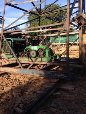 ปั้นจั่น รับตอกเสาเข็ม