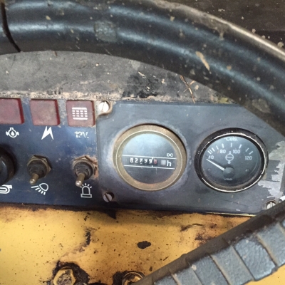 รถบดสั่นสะเทือร2เพลาไบตะลี่..BITELLI..ของอิตาลี่ เอกสารอินวอยล์ แอร์มี..รถสวยพร้อมใช้...