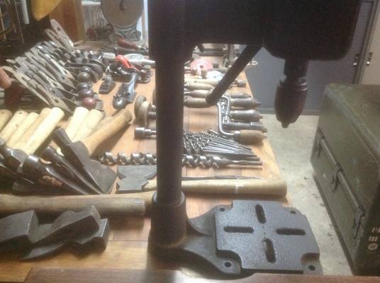 ขายสว่านแท่นมือหมุนโบราณงานเยอรมัน 2 สปีด ขนาดกว้าง 12" สูง 24" สภาพสมบูรณ์ ใช้งานได้ปกติ