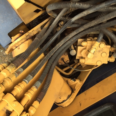 รถขุดPC60-5 เอกสารอินวอยล์ รถเช็คนอกใช้ในไทยเกือบปี สภาพสวย เดิมๆ