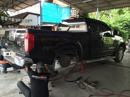 รับแก้ปัญหาช่วงล่าง รถกระบะ Navara by Shock Profender รับแก้ปัญหาช่วงล่าง รถกระบะ Navara by Shock Profender