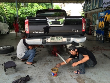 รับแก้ปัญหาช่วงล่าง รถกระบะ Navara by Shock Profender รับแก้ปัญหาช่วงล่าง รถกระบะ Navara by Shock Profender