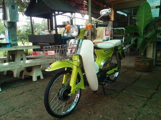 ขาย C70 เครื่องดรีม คาบูเเดช(เเท้) ไฟหน้า-หลังติด ท่อผ่า สภาพพร้อมใช้งาน (มีสำเนาเล่มโครง+ใบซื้อขาย) ค่าตัว 7900 บาท สนใจทักเเชทหรือโทร.089-8054390 โอ๋ อยู่จังหวัด ลพบุรี