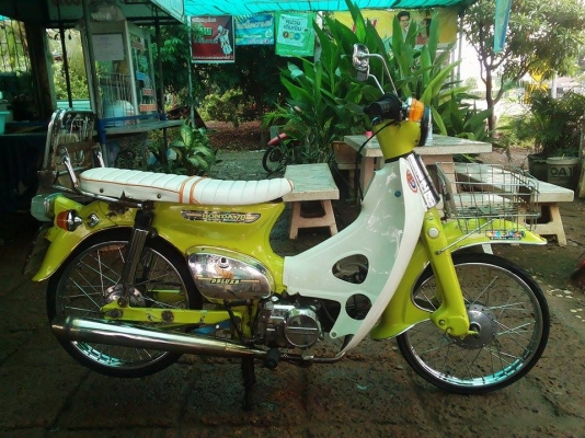 ขาย C70 เครื่องดรีม คาบูเเดช(เเท้) ไฟหน้า-หลังติด ท่อผ่า สภาพพร้อมใช้งาน (มีสำเนาเล่มโครง+ใบซื้อขาย) ค่าตัว 7900 บาท สนใจทักเเชทหรือโทร.089-8054390 โอ๋ อยู่จังหวัด ลพบุรี