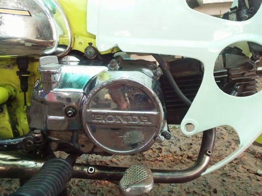 ขาย C70 เครื่องดรีม คาบูเเดช(เเท้) ไฟหน้า-หลังติด ท่อผ่า สภาพพร้อมใช้งาน (มีสำเนาเล่มโครง+ใบซื้อขาย) ค่าตัว 7900 บาท สนใจทักเเชทหรือโทร.089-8054390 โอ๋ อยู่จังหวัด ลพบุรี