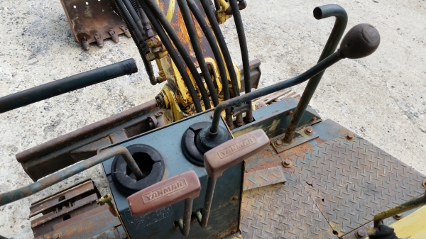 ขายด่วนรถเเม็คโครยันม่าYB25Bเทียบเท่า PC25เคื่องยันม่า3สูบรถนำเข้าเก่านอกไม่เคยใช้งานในเมืองไทยเลยส่งให้ฟรี