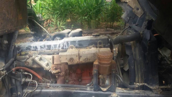 ขายรถ6ล้อ ดั้มเดก้า 195แรง แคชซีFTR สภาพพร้อมใช้งาน เอกสารพร้อมโอน สนใจโทร 090-8588220คุณนะ 093-3258446คุณบิว หรือเข้าดูสินค้าอื่นๆได้ที่ www.truck.in.th/498 หรือเพจFacebook ณรงค์ ซื้อขายรถมือสอง (เว็บไซต์ส่วนตัว) หรือFacebook ตลาดรถมือสอง คุณนะ