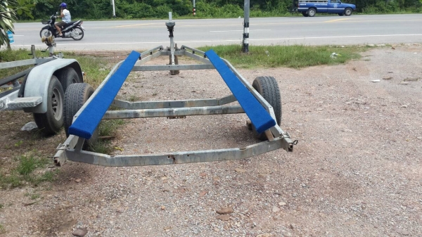 ขาย เทรลเลอร์ลากเรือ 24 ฟุต 1 เพลา ราคา 5 หมื่น ขาย เทรลเลอร์ลากเรือ 24 ฟุต 1 เพลา ราคา 5 หมื่น