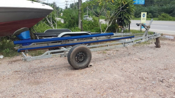 ขาย เทรลเลอร์ลากเรือ 24 ฟุต 1 เพลา ราคา 5 หมื่น ขาย เทรลเลอร์ลากเรือ 24 ฟุต 1 เพลา ราคา 5 หมื่น