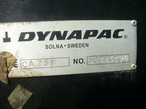 รถบดสั่นสะเทือน 10 ตัน Dynapac CA251 รถเก่านอก นำเข้าจากญี่ปุ่น โดยตรง