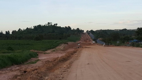 ขายหิน  ดิน ทราย ดินถมที่ ราคาถูก