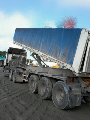 หัวลาก 380 ปี 53 พร้อมหางดั้มท์ 3 เพลา 9 เมตร สภาพสวยๆ ราคา 2,250,000 บาท