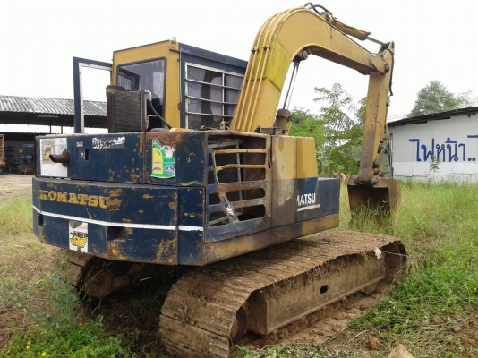 ขายรถแบคโฮ KOMATSU PC60-3 ราคา 260000