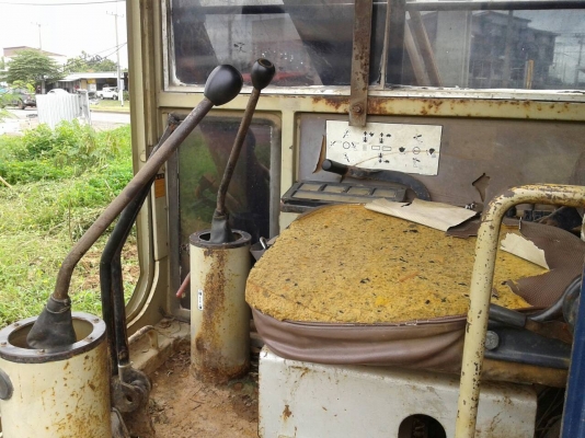 ขายรถแบคโฮ KOMATSU PC60-3 ราคา 260000