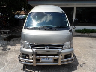 NISSAN URVAN 3.0 MT ปี 2005 ภายในตกแต่งVIP พร้อมใช้  จัดไฟแนนซ์ได้T.086-527-9533