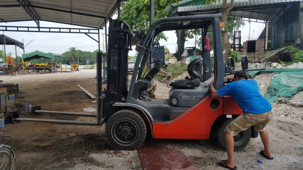 ขาย0815667535ยก3ตันรถโรงงานTOYOTAรุ่น8ล่าสุด