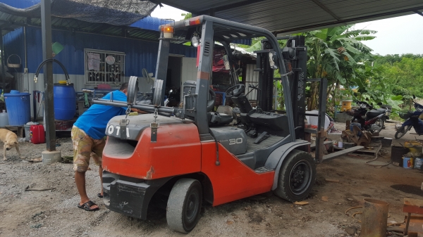 ขาย0815667535ยก3ตันรถโรงงานTOYOTAรุ่น8ล่าสุด