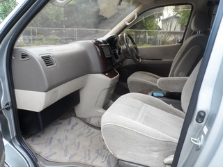 TOYOTA GRANVIA 3.4 AUTO ปี 2000 ติดแก๊ส LPG รถบ้านแท้พร้อมใช้ T.086-527-9533