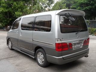 TOYOTA GRANVIA 3.4 AUTO ปี 2000 ติดแก๊ส LPG รถบ้านแท้พร้อมใช้ T.086-527-9533