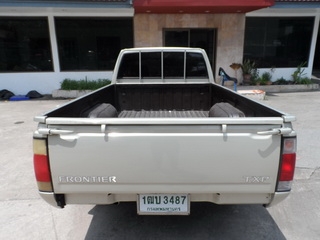 NISSAN BIG M FRONTIER1-2 2.7 MT ปี 2004 รถสวยพร้อมใช้ จัดไฟแนนซ์ได้ T.086-527-9533