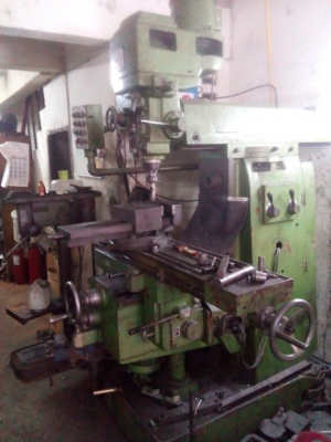 มิลลิ่งm5อุปกรณ์ครบ มีอก ฟีดขึ้นลงซ้ายขวาออโต้ของใตหวันสภาพสวย