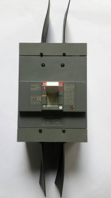 เมนเบรกเกอร์ 250A 3 เฟส ของ ABB