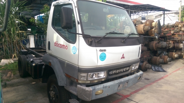 รถบรรทุก 6 ล้อเล็ก มิตซูแคนเตอร์ 4wd ขับเคลื่อนสองเพลาเครื่องยนต์รุ่นใหม่155  แรงและประหยัด