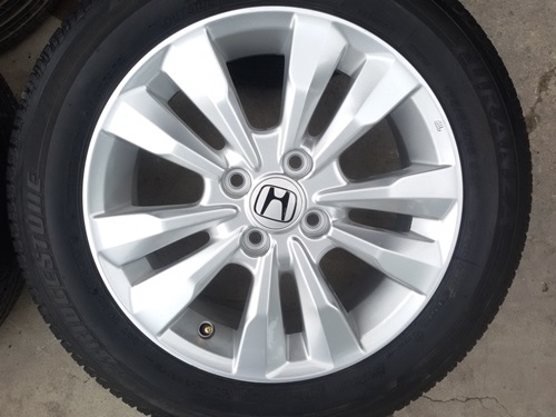 ขายล้อแม็กHONDA CITYขอบ15 ยางปี 13 4 ล้อ ขายล้อแม็กHONDA CITYขอบ15 ยางปี 13 4 ล้อ