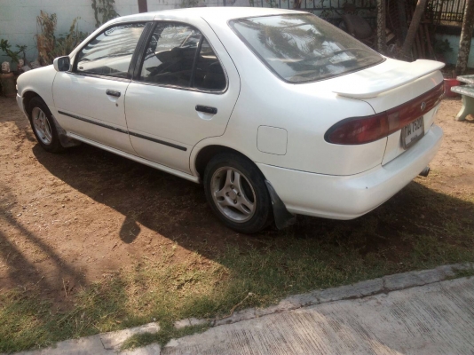 รถเก๋ง NISSAN SANNY สนใจติดต่อ 0835601591 หรือ 093494058