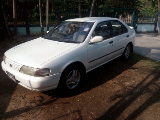 รถเก๋ง NISSAN SANNY สนใจติดต่อ 0835601591 หรือ 093494058