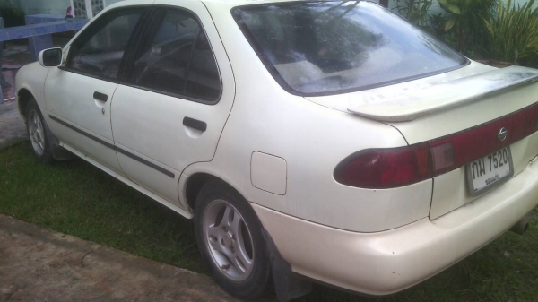 รถเก๋ง NISSAN SANNY สนใจติดต่อ 0835601591 หรือ 093494058