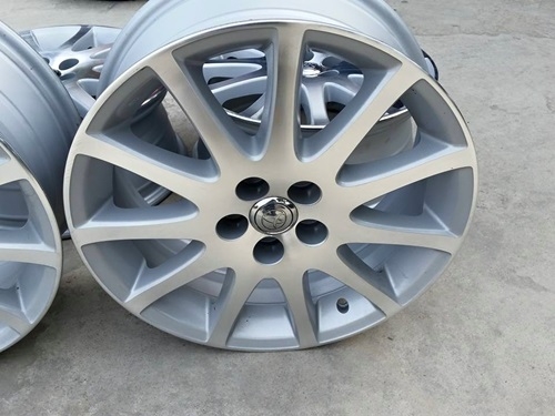 ขายล้อToyota WISH 11 ก้าน ขอบ17 4 ล้อ ขายล้อToyota WISH 11 ก้าน ขอบ17 4 ล้อ