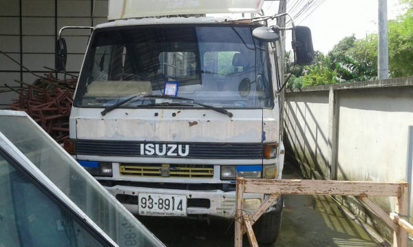 หกล้อ อีซูซุ FTR165 ยาง900 ช่วงยาว 7.20ม สภาพดีสวยบางเดิมพร้อมใช้ ทะเบียนพร้อมโอน ราคา 555,000บ ครับ