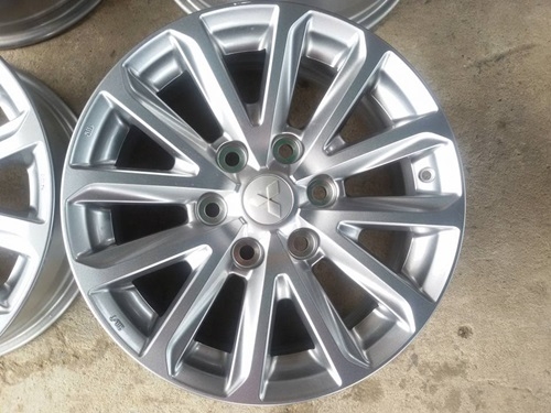 ขายลล้อ Mitsubishi Triton All New 17 4 ล้อ ขายลล้อ Mitsubishi Triton All New 17 4 ล้อ