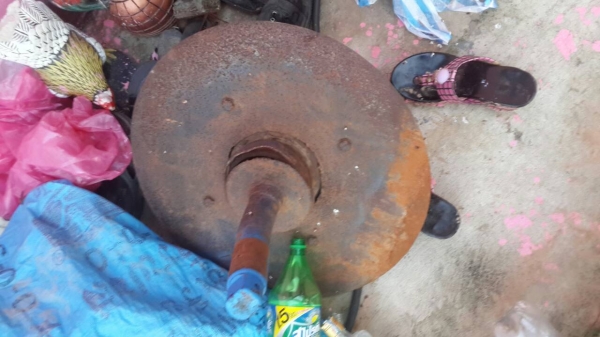 หางสี่ใส่รถไถฟอร์ด