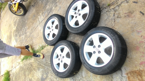 แม็กวีออสพร้อมยาง4200 แม็กวีออสพร้อมยาง4200