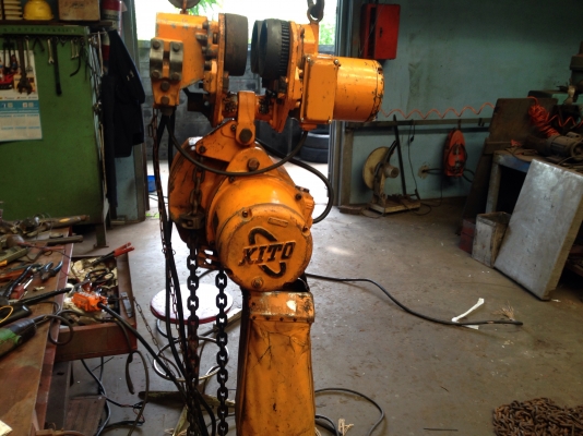 ขายรอกโซ่ไฟฟ้า Kito 2.8ton 380V made in Japan เก่าญี่ปุ่น แปลงไฟเรียบร้อยแล้ว อุปกรณ์ครบ พร้อมตัวเดินราง สภาพสวย พร้อมใช้งาน